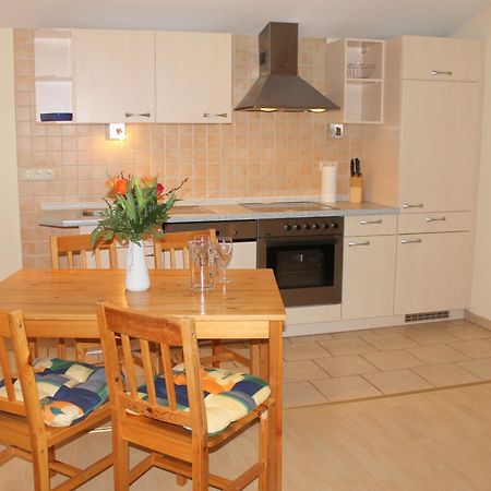 "Hof Triangel - Whg 2" - Bauernhofurlaub Apartment Riepsdorf Екстериор снимка